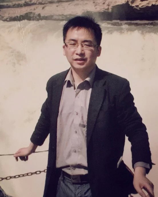 成人影片