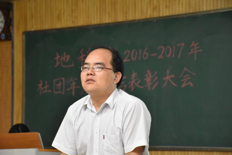 成人影片