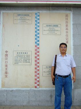 成人影片