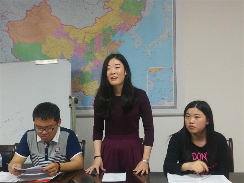 成人影片